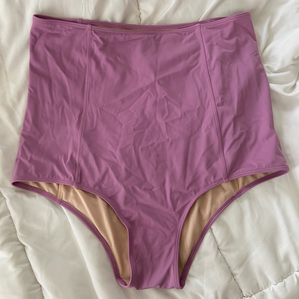 Kortni Jeane Grape Juice EHW